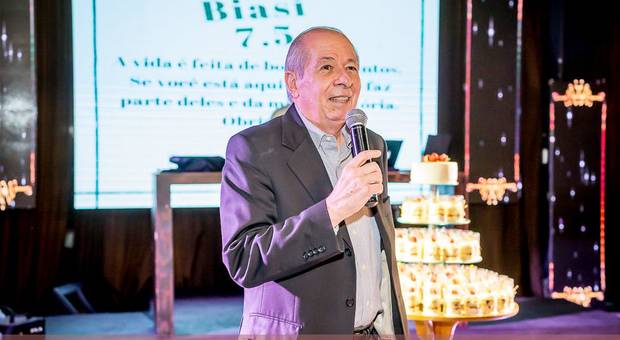 Aniversários de Biasi - 75 anos 