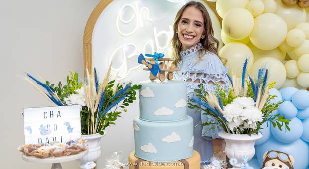 Gestante e família de Chá do Davi