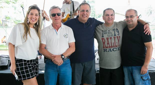 Corporativo de Petrocoque - confraternização