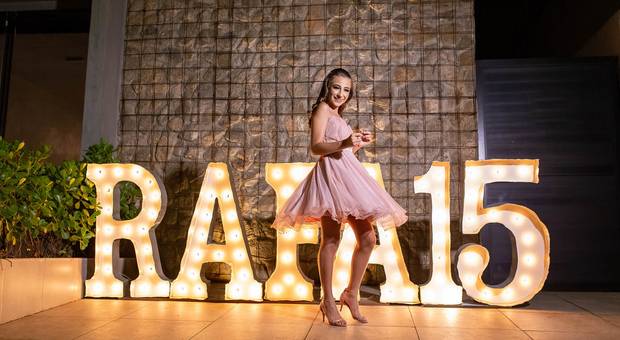 Debutante de Rafaella