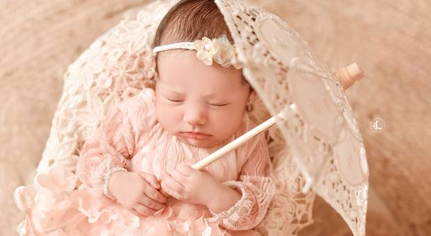 Newborn de Romana, quinze dias de nascida!
