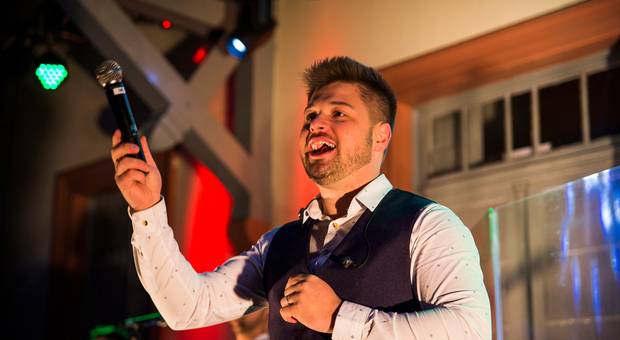 Banco de imagem para Empresas de Jeverson Carelli e Grupo Identidade