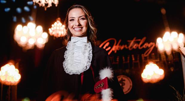 Formatura de Gabrielly Teixeira | Odontologia UCPel