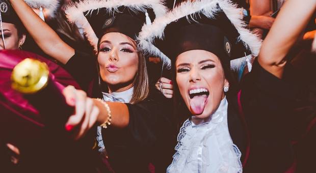 Formatura de Eduarda e Eugênia Malhão | Odontologia UFPel