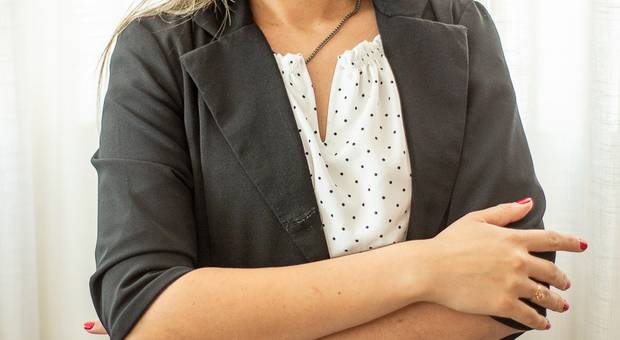 ENSAIO PROFISSIONAL de ENSAIO PROFISSIONAL  I  NAYANNE SANTOS