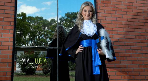 Formatura de Formatura Júlia Friemel - Administração