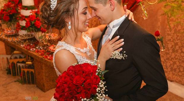 Casamentos de Débora e Fernando