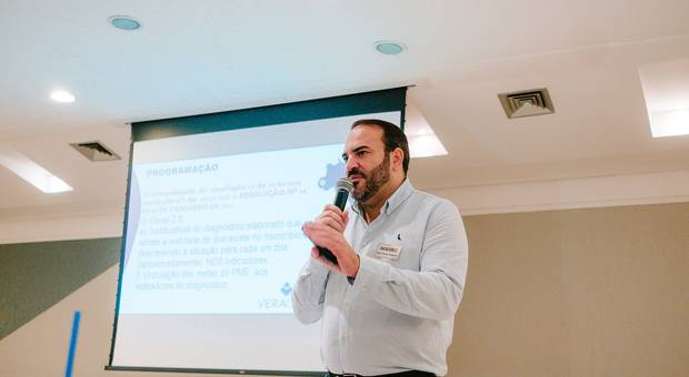 Empresarial de Palestra Eder Carlos Dalberto