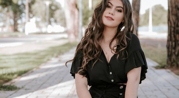 Ensaio Individual de Yasmin