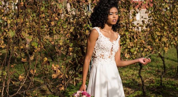 Editorial de Editorial Cozzire / Revista L'Amour