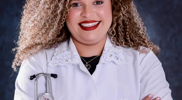 Formatura de Emanoely Lopes  - 50% Enfermagem 