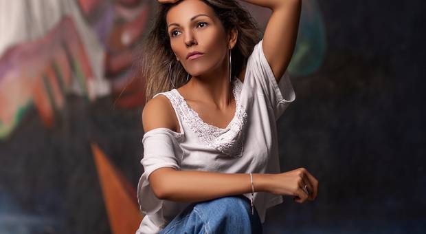 Feminino de Shooting Carol Liss