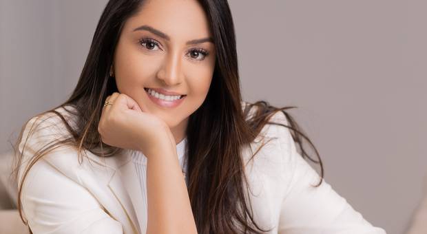 Retratos de Shooting Corporativo Mariana Pinheiro