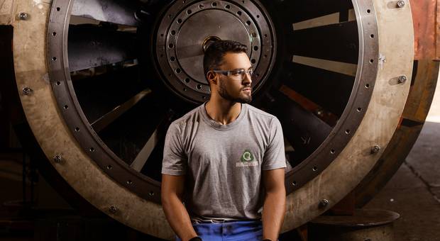 Publicidade de Shooting publicitário - HACKER Industrial