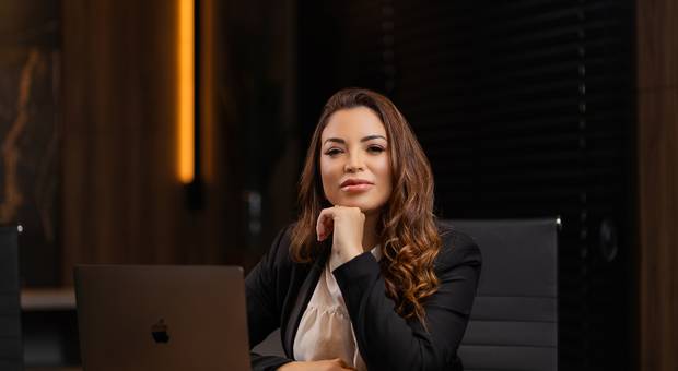 Retratos de Shooting Corporativo Elba Menezes