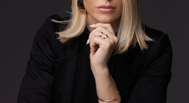 Retratos de Shooting corporativo Claudia Toniazzo