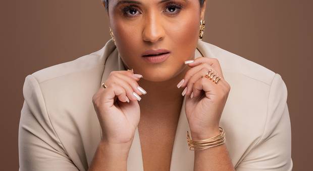 Retratos de Shooting Corporativo Bianka Fidelis