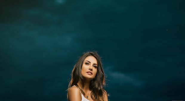 Feminino de Vanessa Rovaris