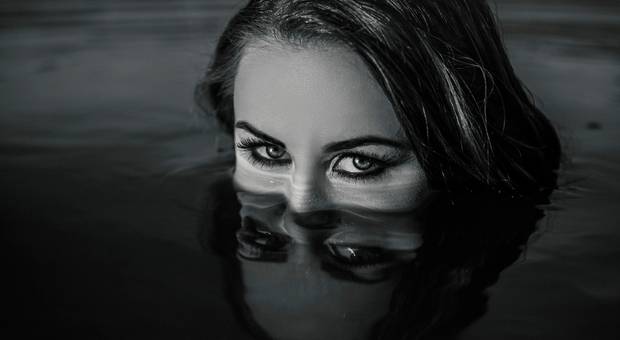 Feminino de  Camila de Rossi I