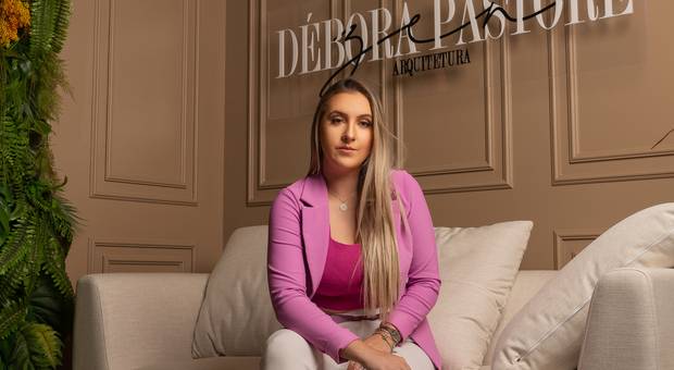 Publicidade de Ensaio institucional Debora Zen Pastore