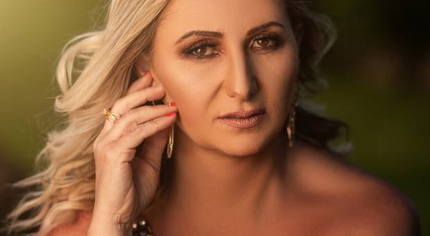 Feminino de Ensaio Tatiana Guinzelli