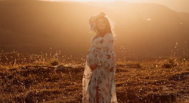 Ensaio Gestante de A DOCE ESPERA DO JOAQUIM 