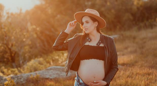 Ensaio Gestante de A espera do José 