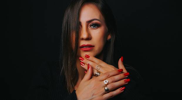 Feminino de Elenir Castelli