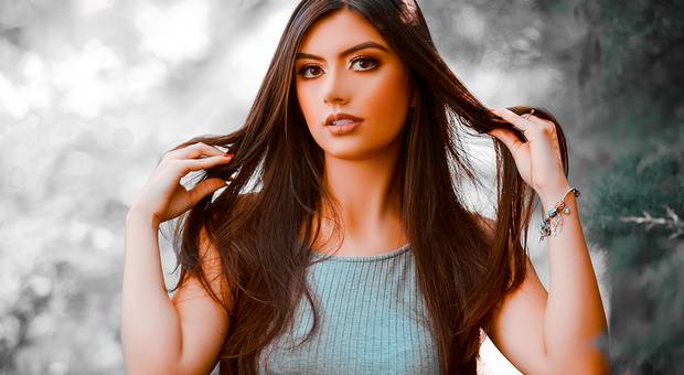 Feminino de MARINA GOMES