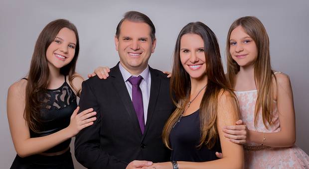 Família de Marcelo + Andréia = Julya e Isadora