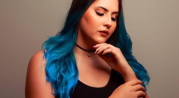 Feminino de Ana Julia Polhman 