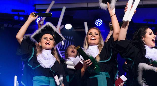 Formatura de Alana Estética e Cosmética 