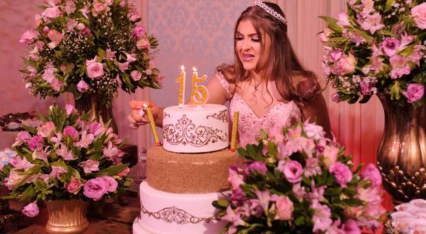15 anos de Lívia