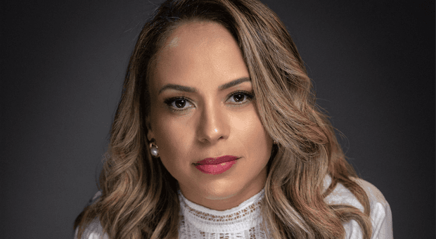 RETRATOS de JU OLIVEIRA - ASSESSORA