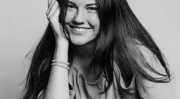 RETRATOS de MARIA VITORIA - 15 ANOS