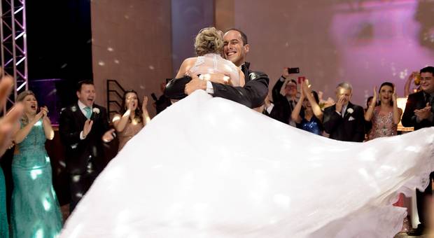 Casamentos de Ariane e Júlio Cesar