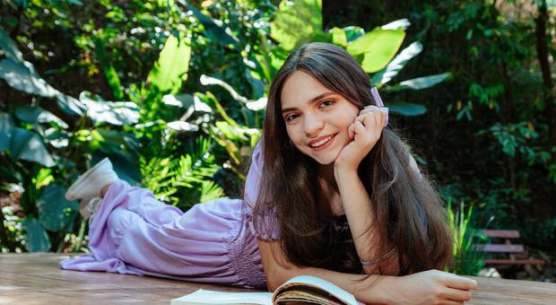 PRÉ DEBUTANTE de YASMIN