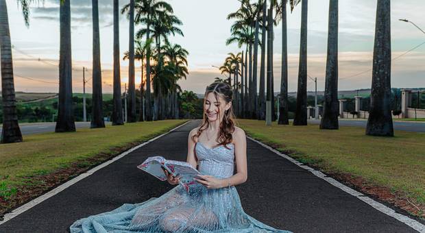 PRÉ DEBUTANTE de CAMILLY