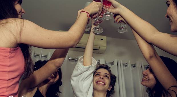 DEBUTANTE de BEATRIZ FREITAS