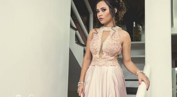 DEBUTANTE de ANA GALVÃO