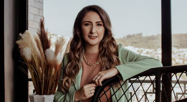 Profissional de Marlise Mattos - Ensaio Profissional