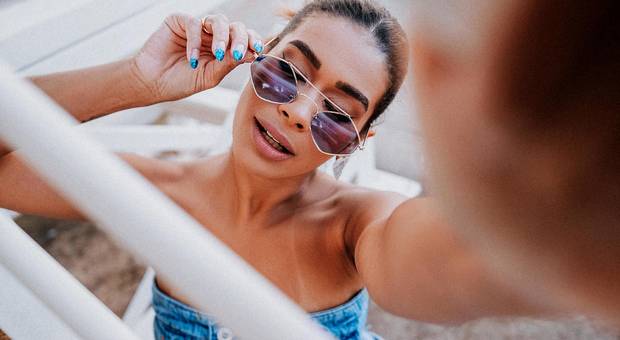 Ensaios Femininos de Suzy