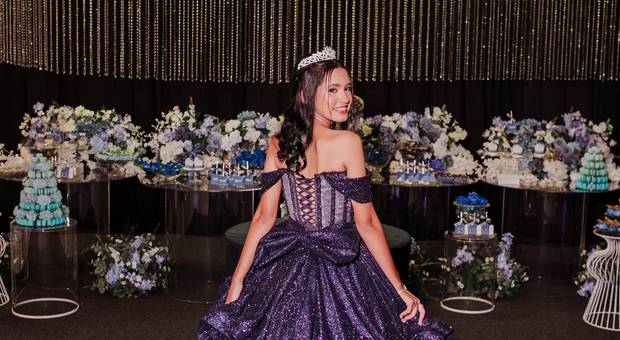 15 anos de XV ANOS ANA JULIA