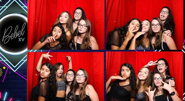 Cabine de Fotos de 15 Anos Bebel