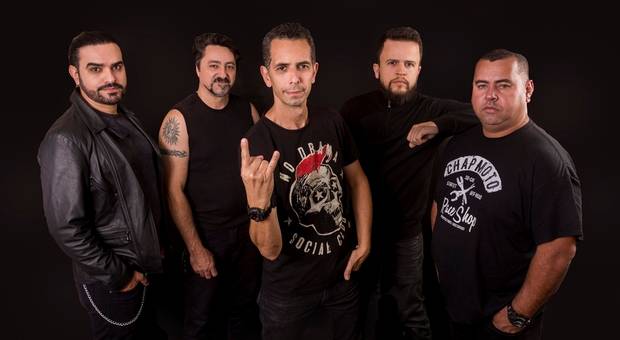 Ensaios  de Banda Estado Critico 