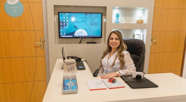 Ensaios  de Dra Lara Chaer 