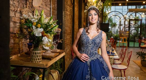 15 anos de 15th DA Lara Maschka