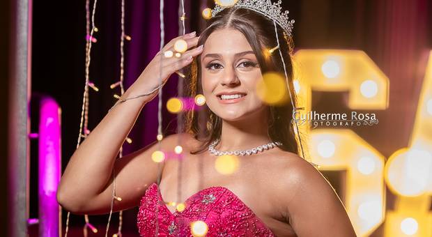 15 anos de 15th da Isabella Tavares Corrêa