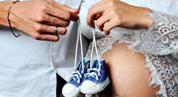 GESTANTE de GESTANTE JHEMMYLI