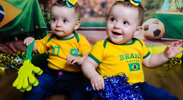 ACOMPANHAMENTO MENSAL de ALICE E LARA 10 MESES